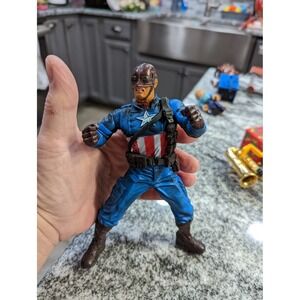 Diamond Marvel Select Ultimate Captain America WWII 2002